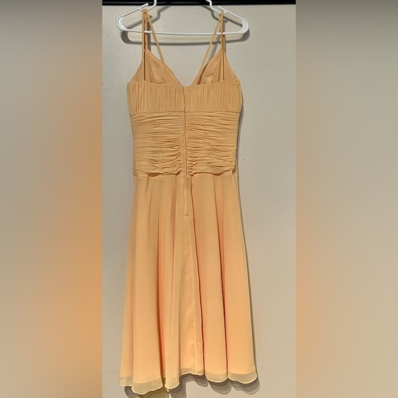 Buttercup bridesmaids dress, size 10, fits more like an 8. Like new condition. - Picture 2 of 7